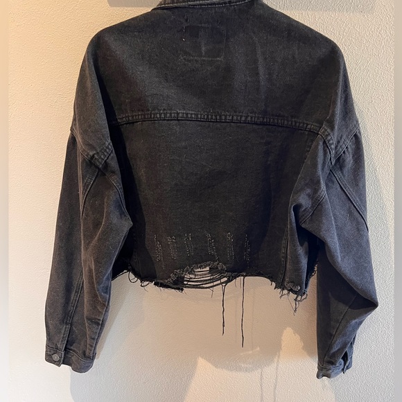 Denim jacket - Picture 4 of 7